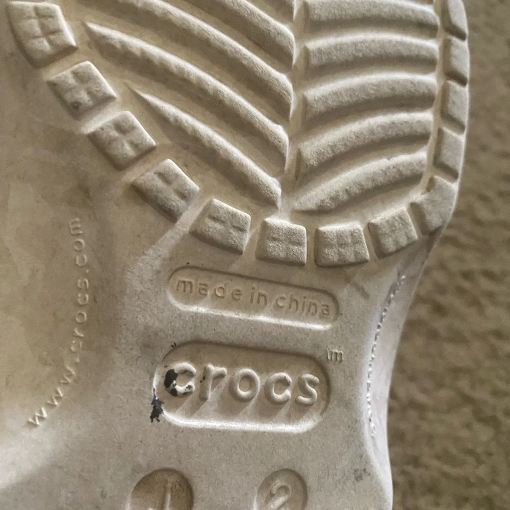 CROCS - Glittery Gold and White